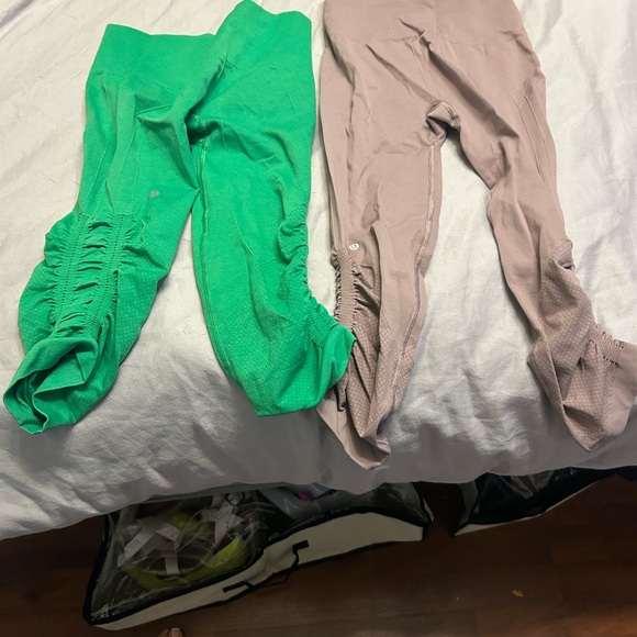 Xs Lulu great condition. Two for 80. - Picture 2 of 2